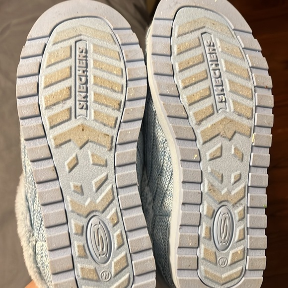 Sketchers slippers - Picture 3 of 3